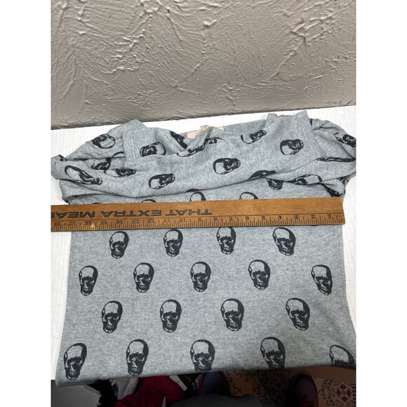 Philosophy Skulls On Cashmere Blend Sweater V Neck Long Sleeve Womens Size Small - Picture 5 of 5